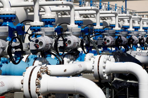 Страны ЕС полностью израсходовали заготовленный на зиму газ