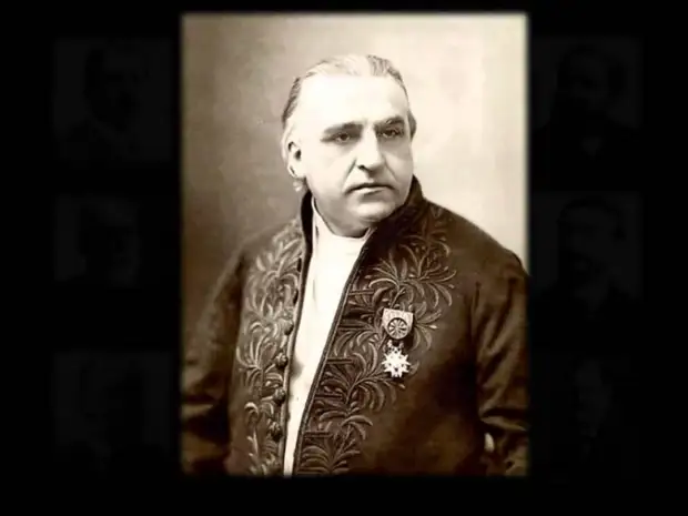 Шарко с его истеричками на лекциях и Льебо с нансийской школой гипноза