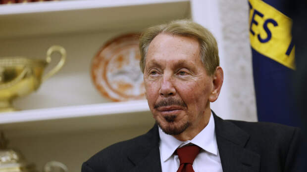 NYP: миллиардер Ларри Эллисон переименовал яхту из-за её отзеркаленного названия