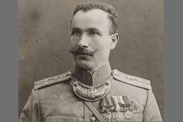 Как один из организаторов Красной армии оказался забытым в России