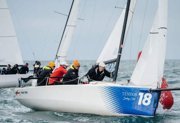 Парусная «битва» в Сочи: регату посвятят памяти легенды яхтинга Владимира Леонтьева