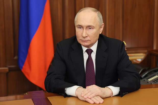 Путин поручил кабмину и "Газпрому" рассмотреть обеспечение аграриев газом