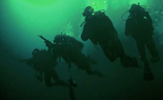 Российская разведка стала намного коварнее, чем во времена СССР – британский маршал