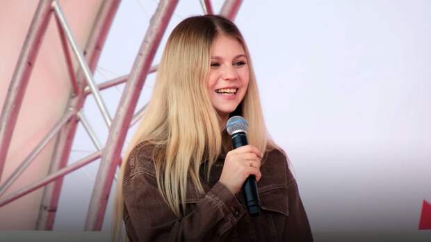 Александра Трусова: «Я шутила, что могу выпускать книгу „Как кормить грудью и выступать в шоу“. В костюмах это, конечно, сложно»