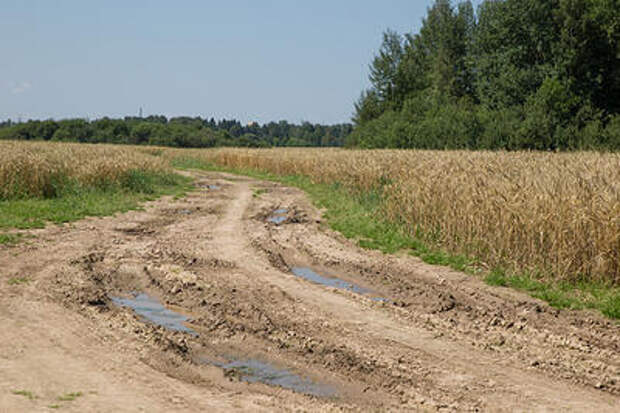 В СКР возбудили уголовное дело из-за разбитых дорог под Краснодаром