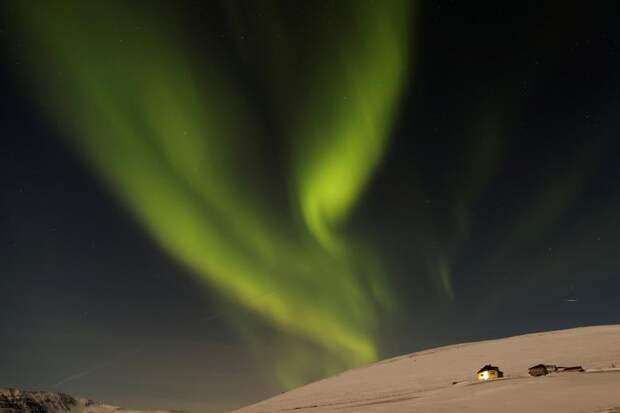 Исландия: фото с потрясающими пейзажами зимы