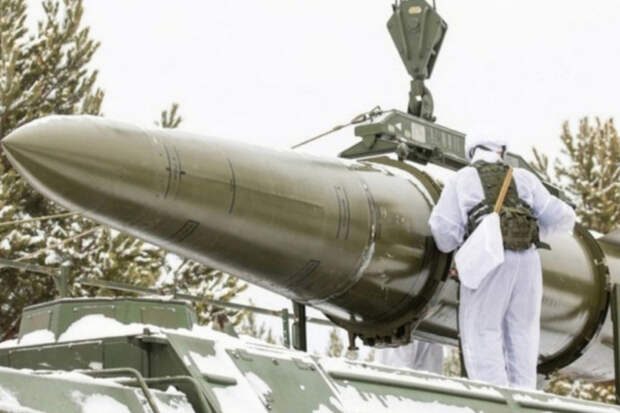 Подпольщик Лебедев: ВС РФ ударили «Искандером» по авиабазе ВСУ у Днепропетровска