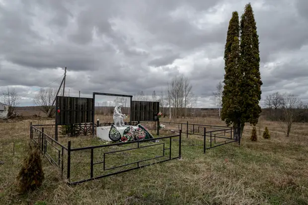 Дюмин призвал навести порядок на кладбищах, где похоронены участники Великой Отечественной войны