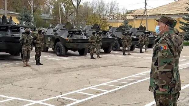 «Видны элементы наступательных вооружений»: против кого готовится воевать