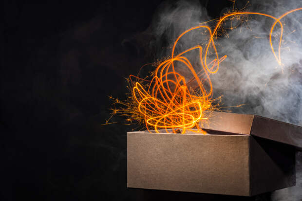 Ozon и Wildberries опровергли наличие пиротехники на складах и ПВЗ