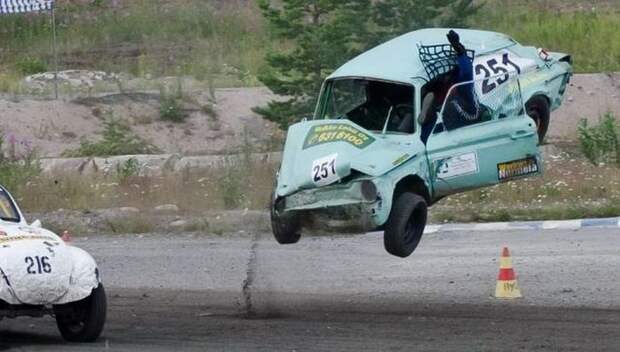 Подборочка смешных и нелепых авто-аварий Подборочка смешных и нелепых авто-аварий авто, авто приколы, фото, юмор