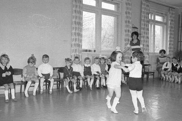 И вновь ностальгия: детские сады от СССР до наших дней СССР, детский сад, детство, настоящее, прошлое