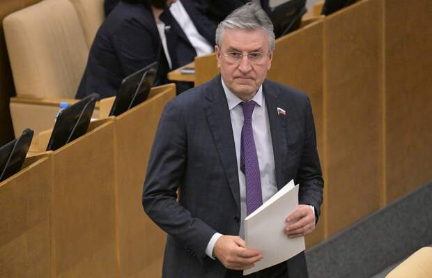 Депутата Госдумы досрочно лишили полномочий