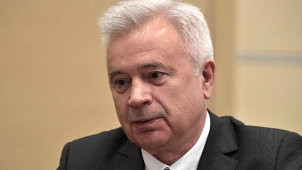 Forbes озвучил потери российских миллиардеров на фоне обвала рынка