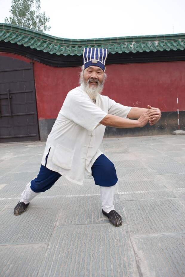 Ли Сюаньтун: Секрет здоровья — смех смех, здоровье, долголетие