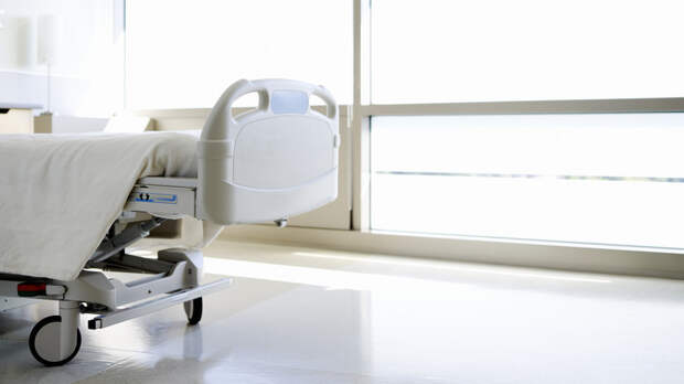 Врача из Владивостока обвинили в смерти пожилого пациента