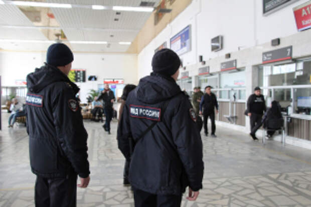 В Екатеринбурге по материалам транспортной полиции будут судить подельниц, обвиняемых в мошенничестве с проездными документами на сумму порядка 5 млн рублей