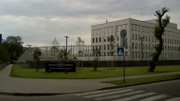 Посольство США назвало темы переговоров Болтона в Киеве