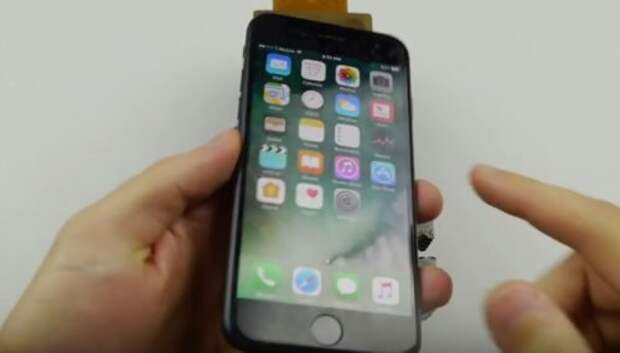 Как в iPhone 7 сделать разъём для наушников, или Коротко о некоторых владельцах iPhone 7