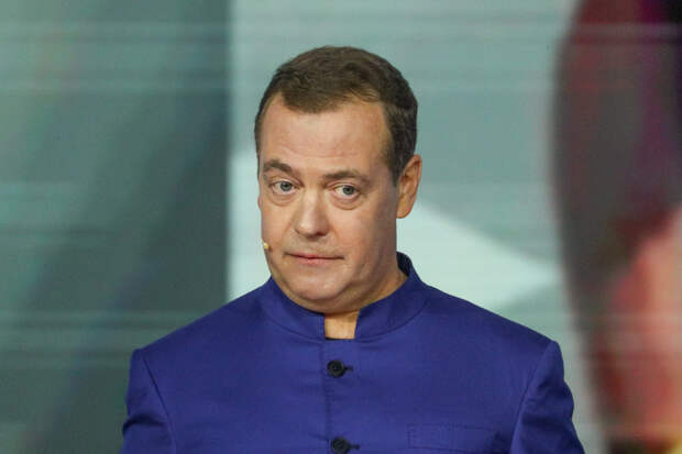 Спонсируемая Соросом НКО попросила МУС арестовать Медведева, Громова и Симоньян