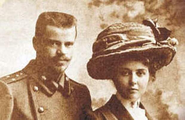 ЗНАМЯ Первого Донского казачьего полка - подарок вдовы русского генерала.