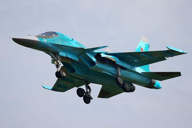 Тактический бомбардировщик Су-34М - новый «допиленный» вариант прославленного Су-34. Чем же он так хорош? Сразу скажу - тактический бомбардировщик значит следующее.-5