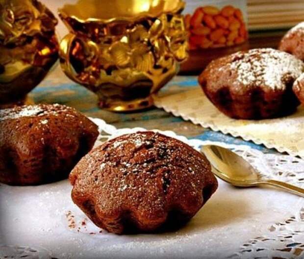 Шоколадные кексы с арахисовой пастой.