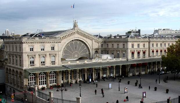 Почти за 175 лет образ одного из старейших вокзалов мира совсем не изменился (Paris Gare de l'Est, Франция). | Фото: ru.wikipedia.org. Почти за 175 лет образ одного из старейших вокзалов мира совсем не изменился (Paris Gare de l'Est, Франция). | Фото: ru.wikipedia.org.