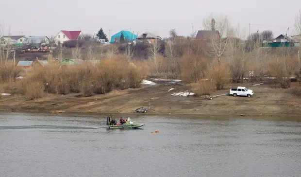 В Туре утонул пенсионер МЧС, катаясь на своей лодке