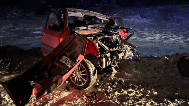 Водитель без прав спровоцировал ДТП в Чувашии, погибли трое, включая младенца