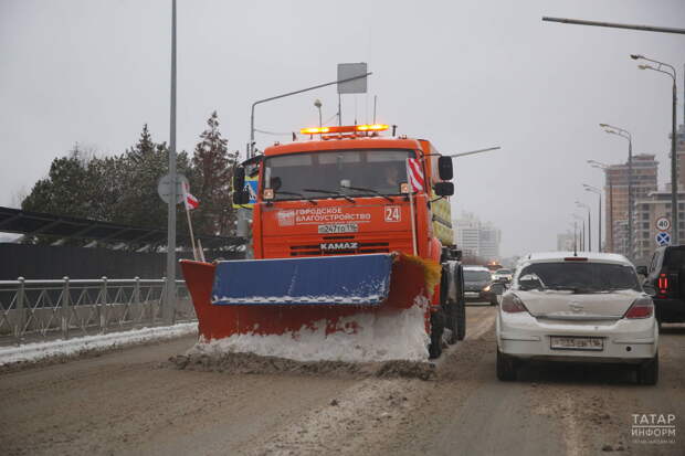 За сутки с улиц Казани вывезли 23 тыс. тонн снега