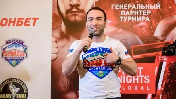 Глава AMC Fight Nights Global оценил возможность проведения боя Шлеменко и Моргенштерна