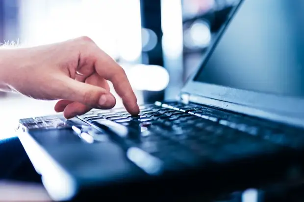 Эксперт: Россию покидают те IТ-специалисты, которых вывозят сами компании