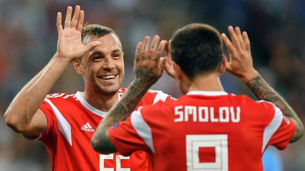 Промоутер Гаджиев заявил, что бой Дзюбы и Смолова маловероятен