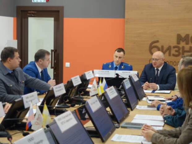 Ставропольский транспортный прокурор и бизнес-уполномоченный Сергей Шишов обсудили правоприменительную практику и новые подходы к контролю на транспорте