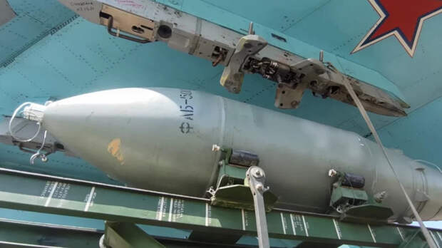 Матвийчук: российские ФАБ-500 берут массовостью, а не мощностью