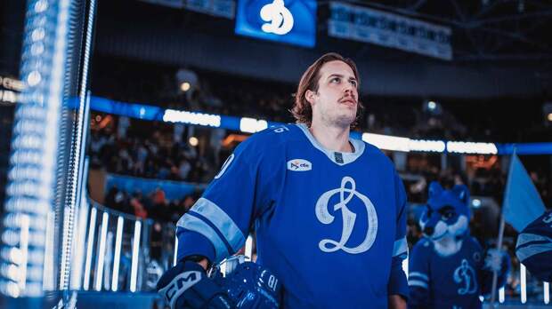 «Лицемер»: Комтуа ответил Андрею Разину на слова о «курице»