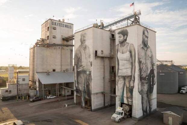Три монументальных портрета на здании завода комбикорма в г. Форт-Смит, Арканзас.