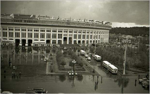 Москва и москвичи на фотографиях Виталия Гуменюка.  1956-1959 г