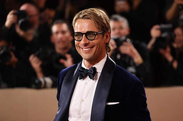 Прическа из 80-х стала самой модной у голливудских артистов