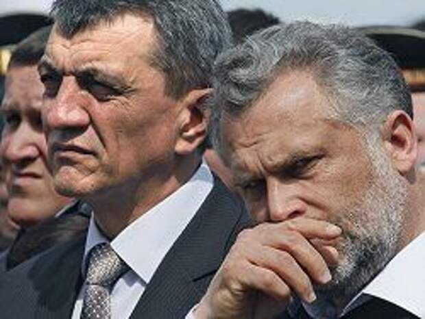 Севастополь пытаются поделить по "украинским" лекалам