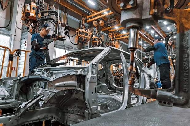 Какие автопроизводители ушли из России и что будет с этими заводами в 2023 году