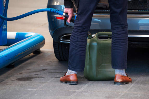 В Сергиевом Посаде задержали мужчину по подозрению в попытке поджога машины ГАИ