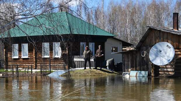 Оставили на потоп: как Омская область справляется с паводком