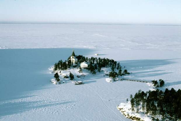 «ЛизаАлерт»: тело послушницы на Валааме нашли с помощью камер видеонаблюдения