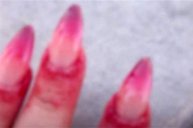 Yonhap: турчанка с помощью ИИ "портила" ногти после салона и требовала компенсацию