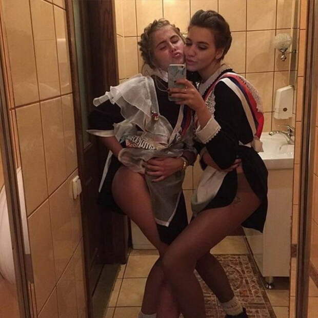 Девушки из социальных сетей Девушки из социальных сетей