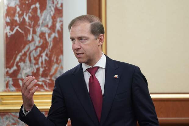 Мантуров: Россия поставляет в зону СВО больше беспилотников, чем Украина