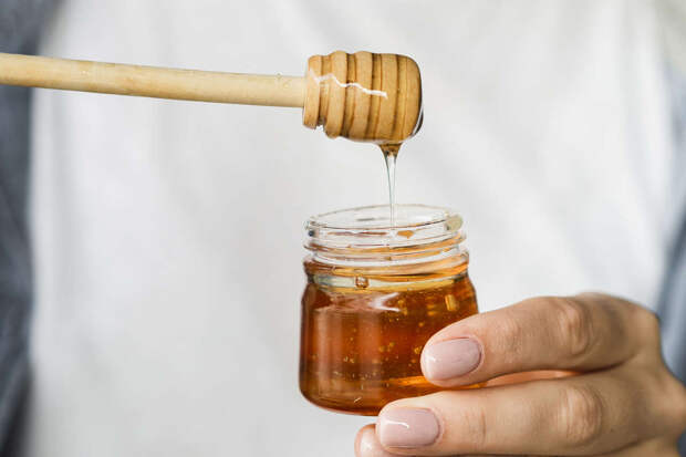 Пчеловод Капунин: поддельный мед нельзя выявить в домашних условиях