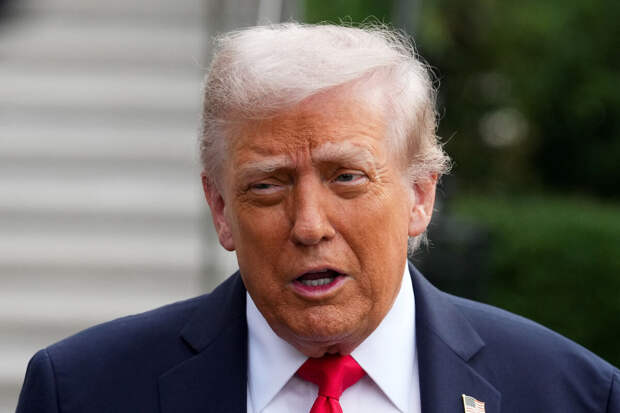 CNN: Трамп захотел, чтобы вокзал и аэропорт в США переименовали в его честь